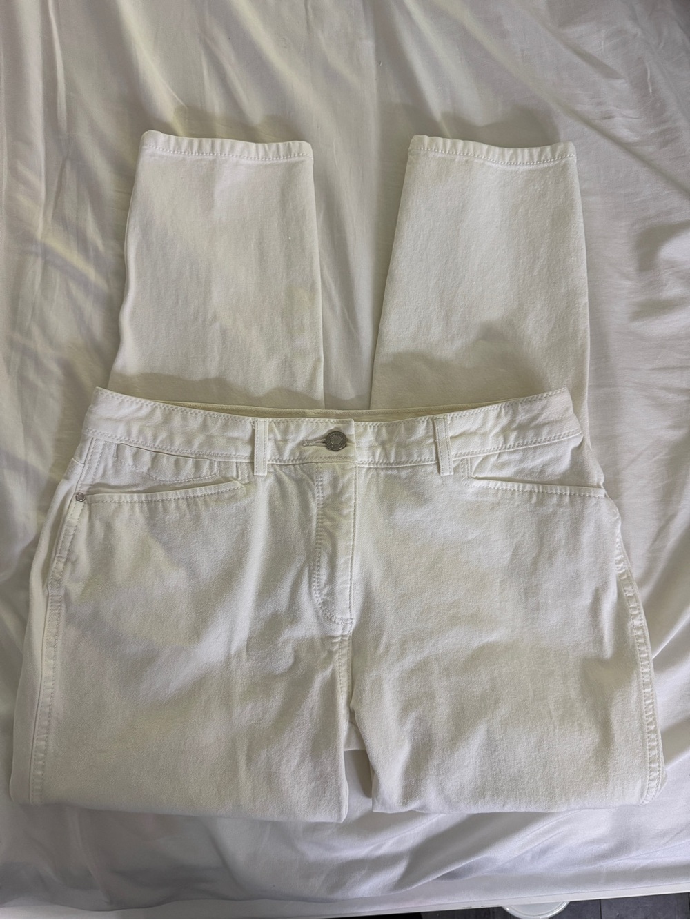 Chico's “So slimming” White Straight-Leg Women's Jeans